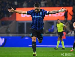 郭俊贤和田峻铭引领中国足球小将2014梯队意大利夺冠